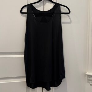 Lululemon Essential Tank Top Pleated Size 14 Black